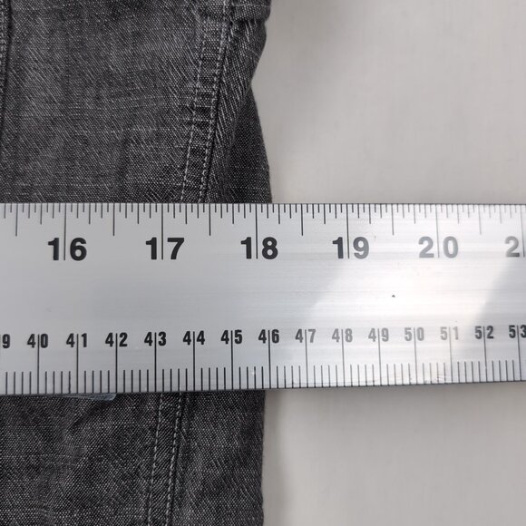 Vintage J. Crew Men's Gray Chambray Button Up Long Sleeve Shirt Pockets, Small - Picture 7 of 8